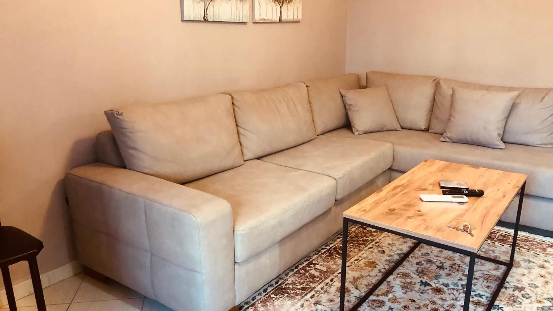 Qemal Stafa Apartment Tirana