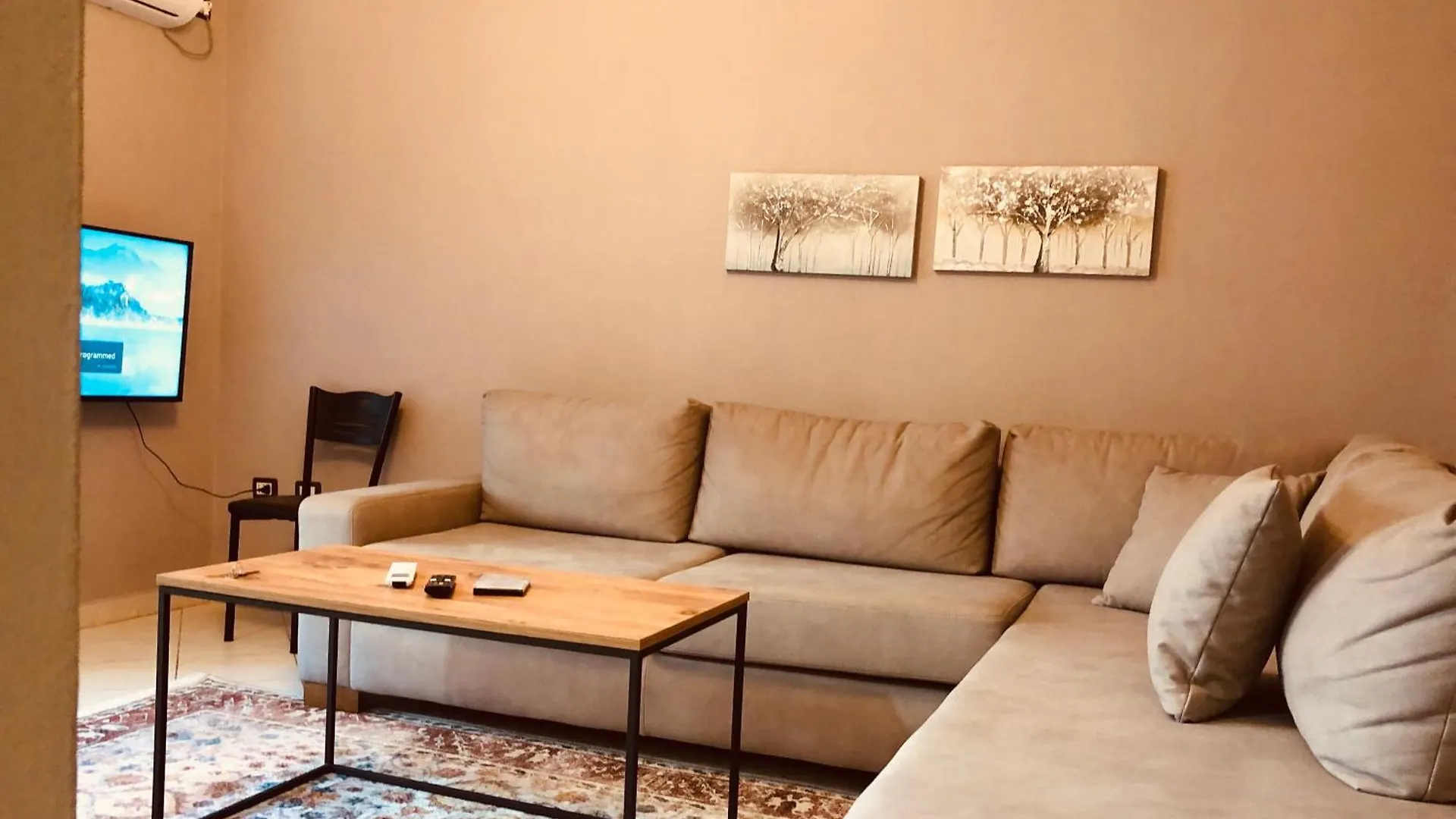 Qemal Stafa Apartment Tirana